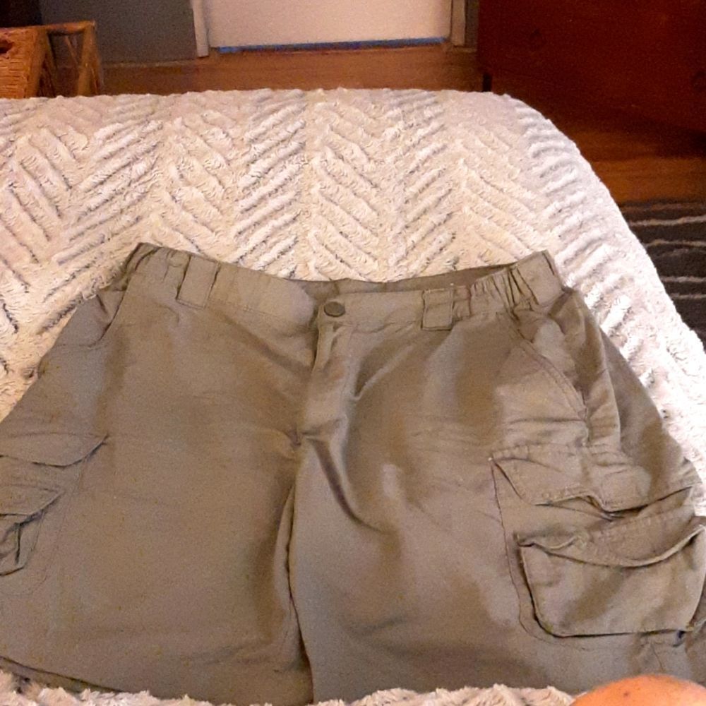 Out DoorLife 100% Nylon  Green Hiking‎ Cargo  Shorts 34